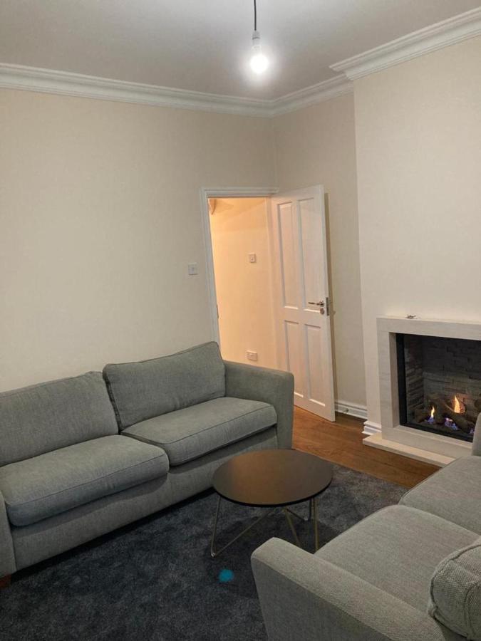 Homely 3-Bed House In Bham 15 Min From City Centre Birmingham Exterior photo